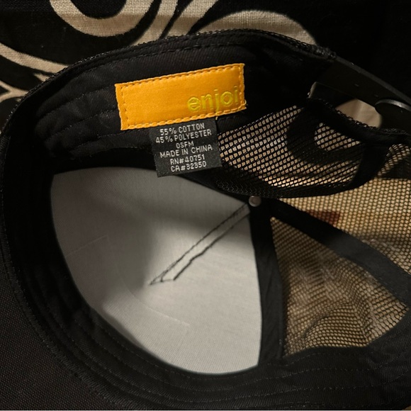 Enjoi Skateboard Brand Plaid Flannel Patch Black Snap Back Hat - Picture 4 of 4